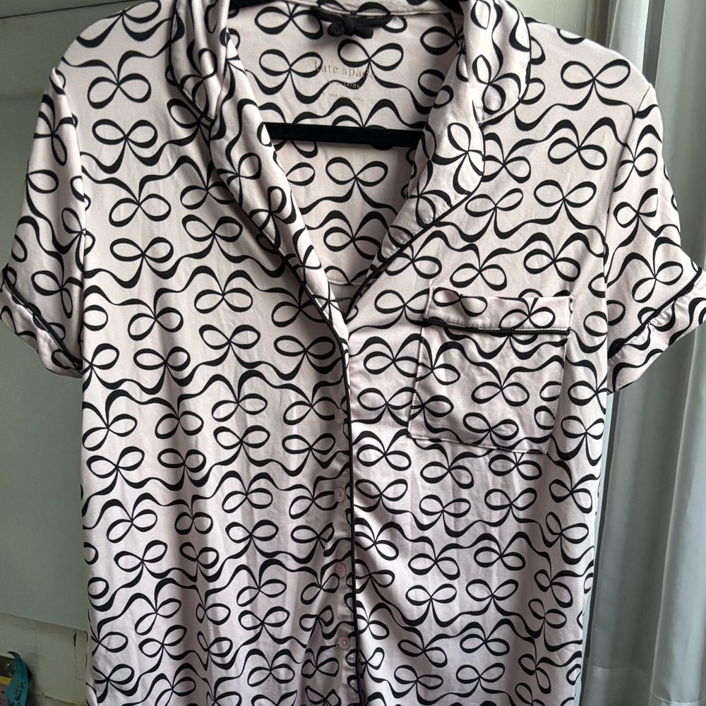 Kate Spade light Pink with Black Bow Print Pajama Set